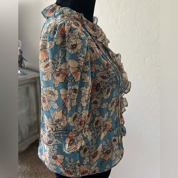 Cabi Cherish Printed Blouse - Blue and Cream - Picture 9 of 10